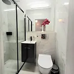 Sophie 3 Rooms, 2 Bathrooms, 8 Persons Апартаменты *