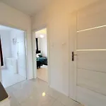 Sophie 3 Rooms, 2 Bathrooms, 8 Persons Apartmán Krakov
