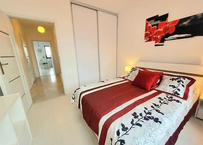 Apartament Sophie 3 Rooms, 2 Bathrooms, 8 Persons