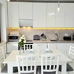 Sophie 3 Rooms, 2 Bathrooms, 8 Persons